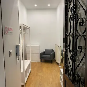 https://100m2-apartment-nahe-wien.vienna-besthotels.com